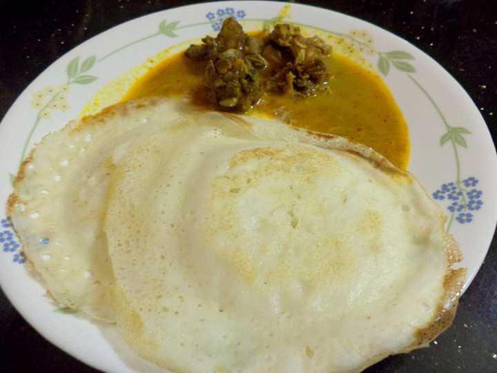 Appam with chicken curry, or cooking with comparative advantage